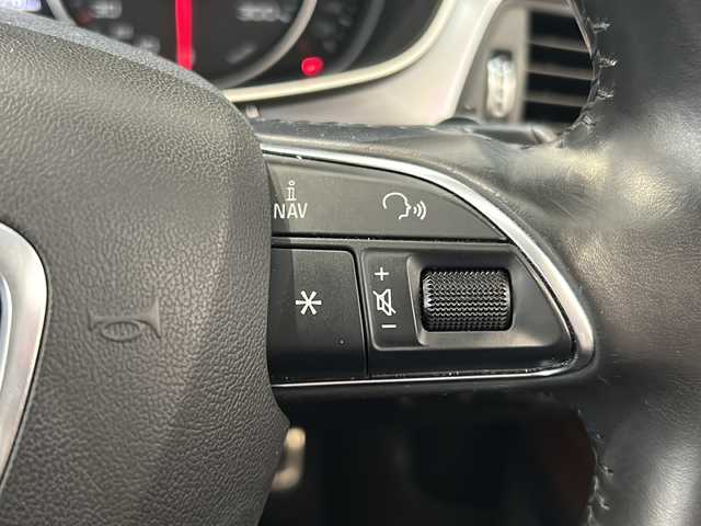 アウディ Ａ７ SB 3．0 TFSI クワトロ 新潟県 2017(平29)年 4.5万km グレイシアホワイトメタリック オプション装備/サンルーフ/4ゾーンデラックスオートマチックエアコンディショナー/標準装備/・マトリクスLEDヘッドライト/・LEDリヤコンビネーションライト ダイナミックターンインジケーター/・リヤスポイラー/・ステアリングホイール 4スポーク レザー マルチファンクション/・MMIナビゲーション／ MMIタッチ/・バーチャルコクピット/・BOSE サラウンドサウンドシステム/・アダプティブクルーズコントロール/・アウディアクティブレーンアシスト/・アウディサイドアシスト/・アウディパーキングシステム/・オートマチックテールゲート/・ブラウンレザーシート/・シートヒーター/・パワーシート/・ドライブレコーダー/・USB×2/・純正20インチアルミホイール/・スペアキー