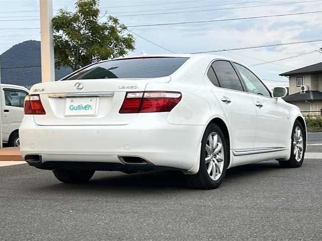 レクサス ＬＳ 460 バージョンC Iパッケージ 香川県 2009(平21)年 7万km ホワイトパールクリスタルシャイン 純正メーカーOPナビ/（フルセグTV/CD/DVD）/バックカメラ/サンルーフ/ドライブレコーダー/ステアリングヒーター/パワーシート/シートヒーター/エアシート/コーナーセンサー/ETC