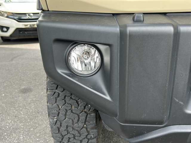 スズキ ジムニー XC 福島県 2021(令3)年 4.4万km シフォンアイボリーメタリックブラック2トーンルーフ 禁煙車/ワンオーナー/衝突被害軽減ブレーキ/クルーズコントロール/車線逸脱警報/社外ナビ(AM/FM/CD/DVD/BT)/シートヒーター　(D＋N席)/スマートキー/プッシュスタート/LEDヘッドライト/オートライト/ステアリングスイッチ/純正フロアマット/純正ドアバイザー/社外AW