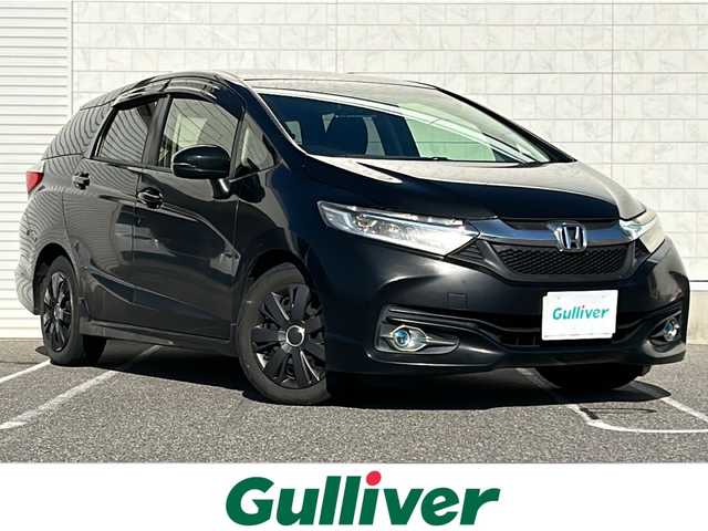 ホンダ シャトル G 新潟県 2015(平27)年 14.5万km クリスタルブラックパール 純正ナビ【Bluetooth、CD/DVD】/ETC/バックカメラ/スペアキー/スマートキー/アイドリングストップ/LEDヘッドライト/フルフラットシート/社外アルミホイール/社外フロアマット/横滑り防止/プッシュスタート/スマートキー/スペアキー