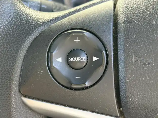 ホンダ シャトル G 新潟県 2015(平27)年 14.5万km クリスタルブラックパール 純正ナビ【Bluetooth、CD/DVD】/ETC/バックカメラ/スペアキー/スマートキー/アイドリングストップ/LEDヘッドライト/フルフラットシート/社外アルミホイール/社外フロアマット/横滑り防止/プッシュスタート/スマートキー/スペアキー