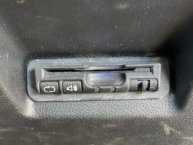 ホンダ シャトル G 新潟県 2015(平27)年 14.5万km クリスタルブラックパール 純正ナビ【Bluetooth、CD/DVD】/ETC/バックカメラ/スペアキー/スマートキー/アイドリングストップ/LEDヘッドライト/フルフラットシート/社外アルミホイール/社外フロアマット/横滑り防止/プッシュスタート/スマートキー/スペアキー