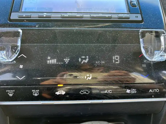 ホンダ シャトル G 新潟県 2015(平27)年 14.5万km クリスタルブラックパール 純正ナビ【Bluetooth、CD/DVD】/ETC/バックカメラ/スペアキー/スマートキー/アイドリングストップ/LEDヘッドライト/フルフラットシート/社外アルミホイール/社外フロアマット/横滑り防止/プッシュスタート/スマートキー/スペアキー