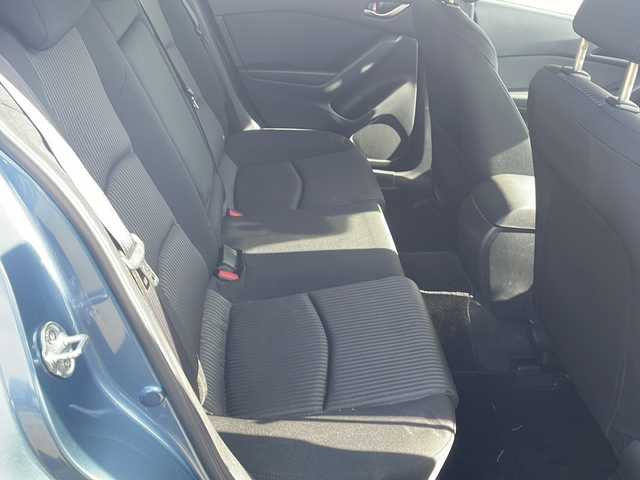 マツダ アクセラ スポーツ 15S 山梨県 2014(平26)年 6.7万km ブルーリフレックスマイカ 禁煙車　/純正ナビ　フルセグTV　BT/衝突軽減装置　/ＥＴＣ　/クルーズコントロール　/スマートキー　/オートライト　/オートエアコン　/ＬＥＤヘッドライト　/純正１６インチアルミホイール