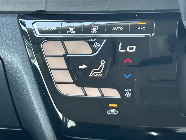 日産 ルークス HWS X プロパイロットED 奈良県 2021(令3)年 0.8万km アトランティックブルー ワンオーナー/純正９インチナビ（MM320D-L）/（フルセグ／ＢＴ／ＣＤ／ＤＶＤ）/プロパイロット/全方位モニター/前後コーナーセンサー/衝突軽減システム/レーンキープアシスト/両側パワースライドドア/後席サンシェード/前後ドライブレコーダー/ETC/純正14インチAW/保証書/取り扱い説明書/スペアキーX1