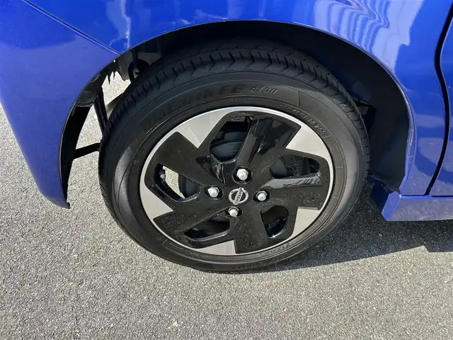 日産 ルークス HWS X プロパイロットED 奈良県 2021(令3)年 0.8万km アトランティックブルー ワンオーナー/純正９インチナビ（MM320D-L）/（フルセグ／ＢＴ／ＣＤ／ＤＶＤ）/プロパイロット/全方位モニター/前後コーナーセンサー/衝突軽減システム/レーンキープアシスト/両側パワースライドドア/後席サンシェード/前後ドライブレコーダー/ETC/純正14インチAW/保証書/取り扱い説明書/スペアキーX1