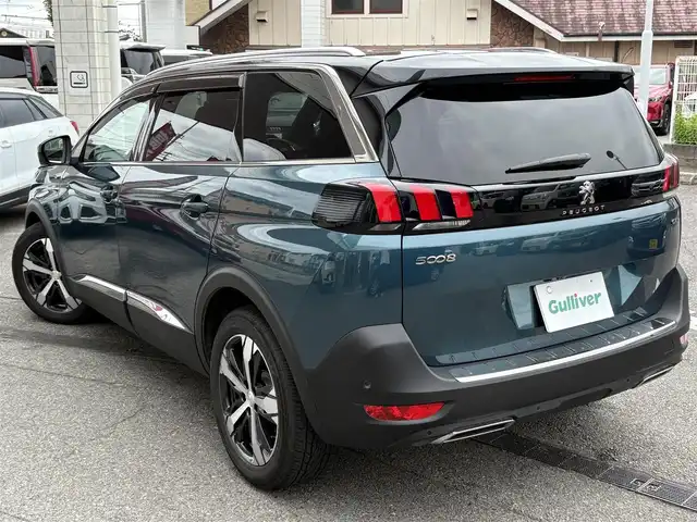 プジョー ５００８ GT ブルーHDi 愛知県 2020(令2)年 0.8万km 青 ワンオーナー/純正ナビ/（Apple Car Play/Android Auto/BT/USB/ラジオ）/フルセグTV/バックカメラ/ハーフレザーシート/レーダークルーズコントロール/BSM/クリアランスソナー/パワーバックドア/パドルシフト/電動パーキングブレーキ/LEDヘッドライト/スマートキー×2
