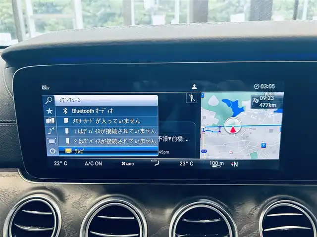 メルセデス・ベンツ Ｅ２２０ｄ ステーションワゴンアバンギャルド 大阪府 2019(平31)年 3.4万km ポーラホワイト レザーエクスクルーシブP/レーダーセーフティP/HUD/Burmeste/ACC/純正ナビ/TV/360度カメラ/applecarplay/純正19インチAW/LEDヘッドライト/アンビエントライト/電動リアゲート/ブラインドスポット/黒革/メモリ付きパワーシート/シートヒーター/パフュームアトマイザー/クリアランスソナー/ETC/ドラレコ/レーダー探知機