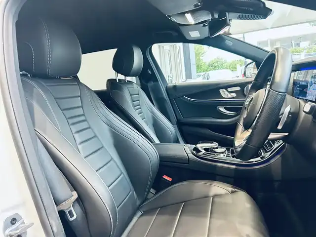 メルセデス・ベンツ Ｅ２２０ｄ ステーションワゴンアバンギャルド 大阪府 2019(平31)年 3.4万km ポーラホワイト レザーエクスクルーシブP/レーダーセーフティP/HUD/Burmeste/ACC/純正ナビ/TV/360度カメラ/applecarplay/純正19インチAW/LEDヘッドライト/アンビエントライト/電動リアゲート/ブラインドスポット/黒革/メモリ付きパワーシート/シートヒーター/パフュームアトマイザー/クリアランスソナー/ETC/ドラレコ/レーダー探知機