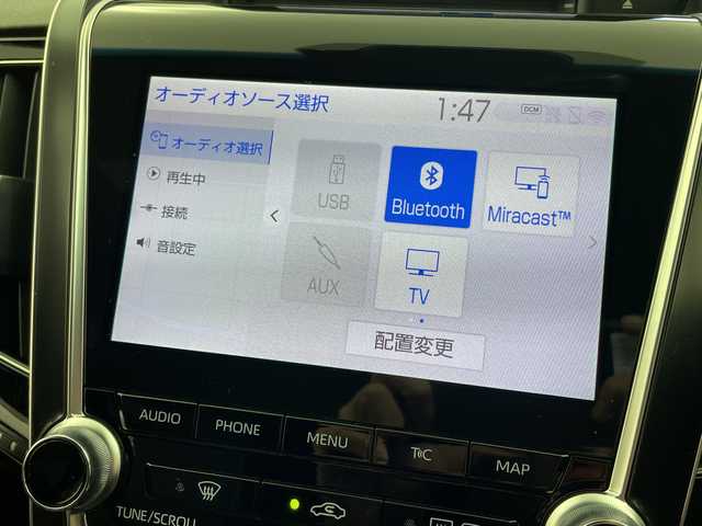 トヨタ クラウン RS アドバンス 岐阜県 2018(平30)年 4.3万km ホワイトパールクリスタルシャイン 純正メモリナビ/フルセグ/BT/DVD/USB/バックカメラ/トヨタセーフティセンス/・プリクラッシュセーフティ/・レーダークルーズコントロール/・レーントレーシングアシスト/・オートマチックハイビーム/・ロードサインアシスト/ブラインドスポットモニター/リヤトラフィックアラート/クリアランスソナー/アイドリングストップ/ビルトインETC/ハーフレザーシート/前席シートヒーター/ステアリングヒーター/シーケンシャルウインカー/LEDオートライト/フォグランプ/純正18インチAW/パドルシフト/プッシュスタート/サイドバイザー/純正フロアマット