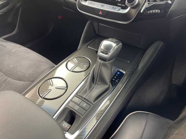 トヨタ クラウン RS アドバンス 岐阜県 2018(平30)年 4.3万km ホワイトパールクリスタルシャイン 純正メモリナビ/フルセグ/BT/DVD/USB/バックカメラ/トヨタセーフティセンス/・プリクラッシュセーフティ/・レーダークルーズコントロール/・レーントレーシングアシスト/・オートマチックハイビーム/・ロードサインアシスト/ブラインドスポットモニター/リヤトラフィックアラート/クリアランスソナー/アイドリングストップ/ビルトインETC/ハーフレザーシート/前席シートヒーター/ステアリングヒーター/シーケンシャルウインカー/LEDオートライト/フォグランプ/純正18インチAW/パドルシフト/プッシュスタート/サイドバイザー/純正フロアマット