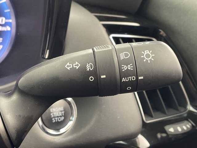 トヨタ クラウン RS アドバンス 岐阜県 2018(平30)年 4.3万km ホワイトパールクリスタルシャイン 純正メモリナビ/フルセグ/BT/DVD/USB/バックカメラ/トヨタセーフティセンス/・プリクラッシュセーフティ/・レーダークルーズコントロール/・レーントレーシングアシスト/・オートマチックハイビーム/・ロードサインアシスト/ブラインドスポットモニター/リヤトラフィックアラート/クリアランスソナー/アイドリングストップ/ビルトインETC/ハーフレザーシート/前席シートヒーター/ステアリングヒーター/シーケンシャルウインカー/LEDオートライト/フォグランプ/純正18インチAW/パドルシフト/プッシュスタート/サイドバイザー/純正フロアマット