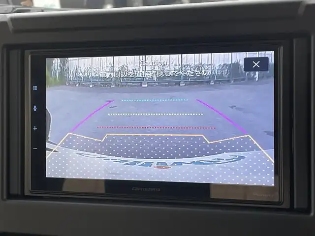 スズキ ジムニー シエラ JC 東京都 2024(令6)年 0.6万km ピュアホワイトP 4WD/パイオニア製ディスプレイオーディオ/AM/FM/Bluetooth/バックカメラ/衝突軽減ブレーキ/ヒルディセントコントロール/デュアルセンサーブレーキサポート/クルーズコントロール/前席シートヒーター/ＥＴＣ/前後ドライブレコーダー/ＬＥＤヘッドライト/スマートキー/純正フロアマット/純正サイドバイザー