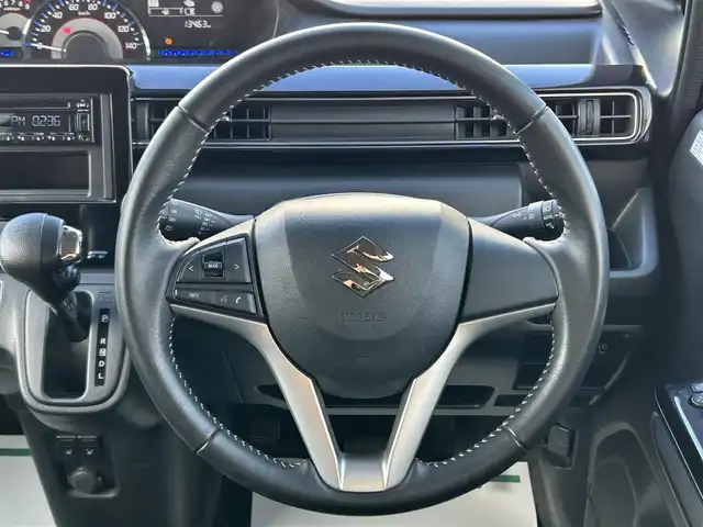 スズキ ワゴンＲ スティングレー HYBRID X 山形県 2021(令3)年 1.4万km スチールシルバーM 禁煙車/4WD/社外オーディオ/・AM/FM/CD/AUX/アイドリングストップ/コーナーセンサー/衝突被害軽減ブレーキ/車線逸脱警報/横滑り防止装置/盗難防止装置/LEDヘッドライト/オートライト/フロントフォグランプ/シートヒーター（D/N席）/フロアマット/冬タイヤ積み込み/保証書/取扱説明書