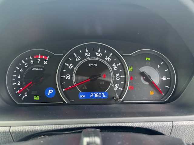 トヨタ ヴォクシー ZS 煌Ⅲ 大阪府 2020(令2)年 2.8万km ブラック 純正10型ナビ(BT/CD/DVD/HDMI/SD/フルセグ)/フリップダウンモニター/バックカメラ/衝突被害軽減システム/レーンキープアシスト/コーナーセンサー/クルーズコントロール/オートライト/オートマチックハイビーム/アイドリングストップ/純正アルミホイール/純正フロアマット/両側パワースライドドア/社外前後ドライブレコーダー/ビルトインETC/ハーフレザー/ウォークスルー/フルフラットシート/プッシュスタートボタン/LEDヘッドライト