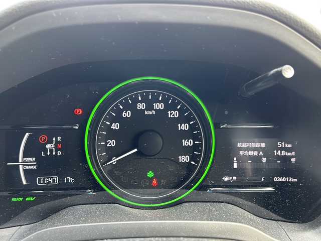 ホンダ ヴェゼル ハイブリッド X ホンダセンシング 鳥取県 2019(令1)年 3.6万km クリスタルブラックパール ワンオーナー/ナビ装着用スペシャルパッケージ＋ETC車載器/Honda SENSING/前席用 i-サイドエアバッグシステム＋サイドカーテンエアバッグシステム(前席/後席対応)/LEDヘッドライト/ハロゲンフォグライト/ボディロアガーニッシュ(ガンメタリック塗装)/16インチアルミホイール/AM/FM、CD/DVD/ドアバイザー/プッシュスタート/フルセグテレビ