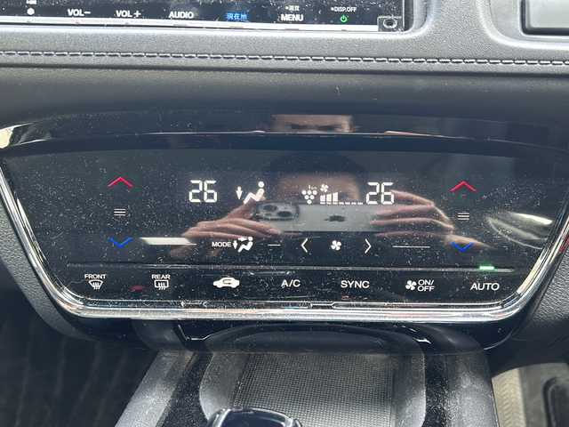 ホンダ ヴェゼル ハイブリッド X ホンダセンシング 鳥取県 2019(令1)年 3.6万km クリスタルブラックパール ワンオーナー/ナビ装着用スペシャルパッケージ＋ETC車載器/Honda SENSING/前席用 i-サイドエアバッグシステム＋サイドカーテンエアバッグシステム(前席/後席対応)/LEDヘッドライト/ハロゲンフォグライト/ボディロアガーニッシュ(ガンメタリック塗装)/16インチアルミホイール/AM/FM、CD/DVD/ドアバイザー/プッシュスタート/フルセグテレビ