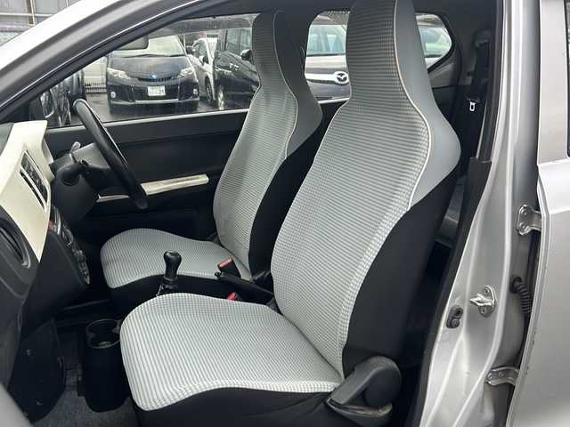 スズキ アルト F 石川県 2017(平29)年 18.6万km シルキーシルバーメタリック ワンオーナー/4WD/オーディオ/【CD・FM・AM・AUX】/社外AW冬タイヤ車載 溝6mm/運転席シートヒーター/純正フロアマット/ドアバイザー