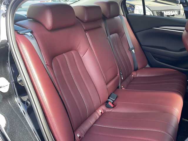 マツダ マツダ６セダン XD スポーツアピアランス 広島県 2023(令5)年 1.1万km ジェットブラックマイカ /登録時走行距離/　　　　　　　10929キロ/ワンオーナー/i-stop/純正ナビ/全方位モニター/地デジ/赤革シート/シートヒーター/クルーズコントロール/HUD/BOSEサウンドシステム/ETC/新車時整備手帳/　　【保証書】/取扱説明書/