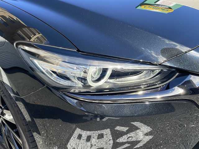 マツダ マツダ６セダン XD スポーツアピアランス 広島県 2023(令5)年 1.1万km ジェットブラックマイカ /登録時走行距離/　　　　　　　10929キロ/ワンオーナー/i-stop/純正ナビ/全方位モニター/地デジ/赤革シート/シートヒーター/クルーズコントロール/HUD/BOSEサウンドシステム/ETC/新車時整備手帳/　　【保証書】/取扱説明書/