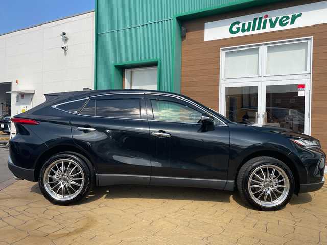 トヨタ ハリアー ハイブリッド Z 宮崎県 2021(令3)年 4.8万km プレシャスブラックパール 純正ナビ　ＪＢＬ　フルセグＴＶ　全方位カメラ　パワーバックドア　/２０インチアルミ　デジタルミラー　ＥＴＣ　ハーフレザー　レーンキープ　ＬＥＤヘッドライト　オートマチックハイビーム