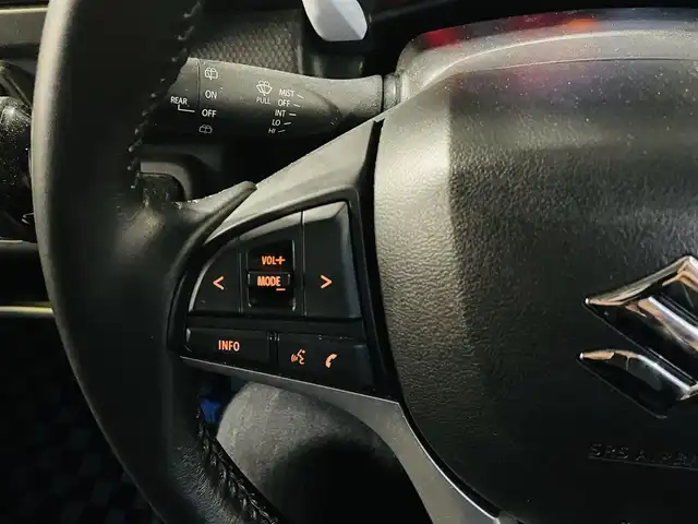 スズキ ハスラー HYBRID X 神奈川県 2020(令2)年 6.4万km クールカーキPM 登録時走行距離63168km/社外メモリナビ(型番MDV-D708)/　【CD/DVD/フルセグTV】/バックカメラ/ETC/前後ドライブレコーダー/衝突被害軽減ブレーキ/レーンキープアシスト/シートヒーター/オートライト/ヘッドライトレベライザー/フォグランプ/横滑り防止/アイドリングストップ/純正15インチアルミホイール /ウインカーミラー/純正フロアマット/リアプライバシーガラス/プッシュスタート/保証書