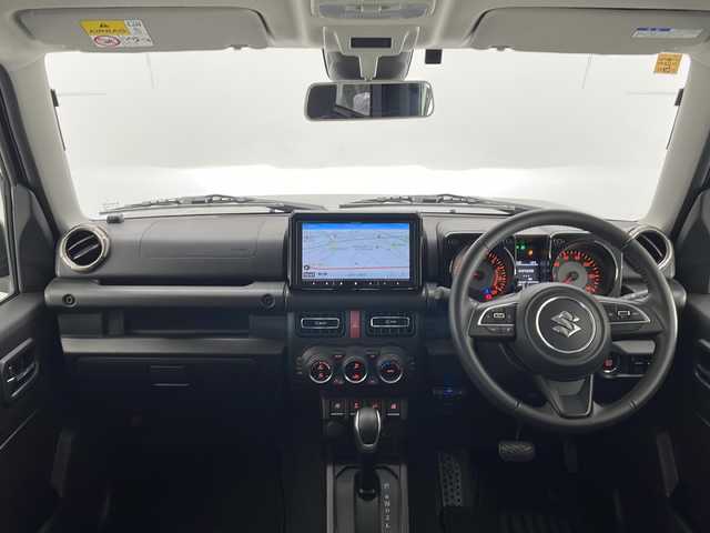 スズキ ジムニー XC 長野県 2023(令5)年 1.5万km ブルーイッシュブラックパール3 4WD/衝突被害軽減装置　/９インチナビ　/フルセグＴＶ　/バックカメラ　/ＥＴＣ　/クルーズコントロール　/前席シートヒーター　/ダウンヒルアシスト　/ＬＥＤヘッドライト　/オートライト　/スマートキー/プッシュスタート