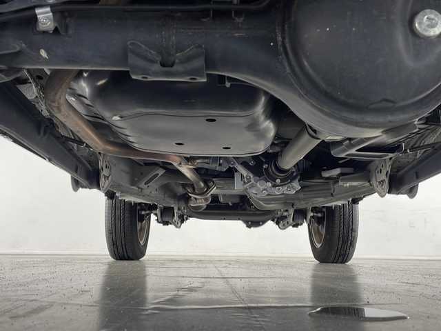 スズキ ジムニー XC 長野県 2023(令5)年 1.5万km ブルーイッシュブラックパール3 4WD/衝突被害軽減装置　/９インチナビ　/フルセグＴＶ　/バックカメラ　/ＥＴＣ　/クルーズコントロール　/前席シートヒーター　/ダウンヒルアシスト　/ＬＥＤヘッドライト　/オートライト　/スマートキー/プッシュスタート