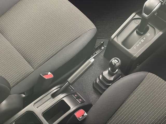 スズキ ジムニー XC 長野県 2023(令5)年 1.5万km ブルーイッシュブラックパール3 4WD/衝突被害軽減装置　/９インチナビ　/フルセグＴＶ　/バックカメラ　/ＥＴＣ　/クルーズコントロール　/前席シートヒーター　/ダウンヒルアシスト　/ＬＥＤヘッドライト　/オートライト　/スマートキー/プッシュスタート