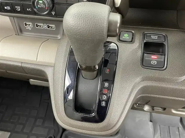 ホンダ Ｎ ＷＧＮ L ホンダセンシング 大分県 2020(令2)年 2.6万km ガーデングリーンM ホンダセンシング/ワンオーナー/純正7インチナビ/フルセグTV /Bluetooth/AM/FM/バックカメラ/前後ドライブレコーダー【ZDR-015】/ビルトインETC/レーダークルーズコントロール/D席シートヒーター/リアコーナーセンサー/スペアキーX1/保証書/取扱説明書