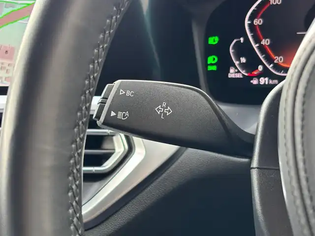 ＢＭＷ ３２０ｄ xDrive ツーリング Mスポーツ 山梨県 2020(令2)年 4.6万km アルピンホワイトⅢ 黒革/インテリジェントセーフティ/アンビエントライト/全周囲カメラ/純正ＨＤＤナビ/ＬＥＤヘッドライト/オートハイビーム/電動リアゲート/コンフォートアクセス/純正１８インチＡＷ/前席シートヒーター/ブラックキドニーグリル/取説/保証書/スペアキー