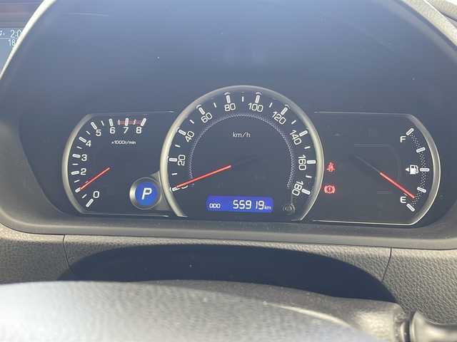 トヨタ ノア Si 沖縄県 2016(平28)年 5.6万km ボルドーマイカメタリック ワンオーナー/純正ナビ【NSZT-W64】/　（CD/DVD/Bluetooth/DTV）/バックカメラ/ビルドインETC/片側パワースライドドア/TOYOTA　safety sense /ステアリングスイッチ/サンシェード/MTモード付AT/電動格納ウインカーミラー/クリアランスソナー/純正フロアマット/LEDヘッドライト/オートライト/取扱説明書/保証書