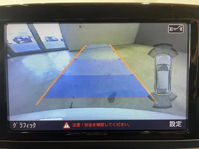 アウディ Ｑ３ 2．0 TFSI クワトロ 180PS 道央・札幌 2016(平28)年 4.8万km グレイシアホワイトメタリック グレイシアホワイトメタリック/レザーパッケージ/　・ファインナッパレザー/　・シートヒーター/リヤビューカメラ/MMIナビゲーション/LEDヘッドライト/アシスタンスパッケージ/　・クルーズコントロール/　・アウディサイドアシスト/　・アウディアクティブレーンアシスト/オートマチックテールゲート
