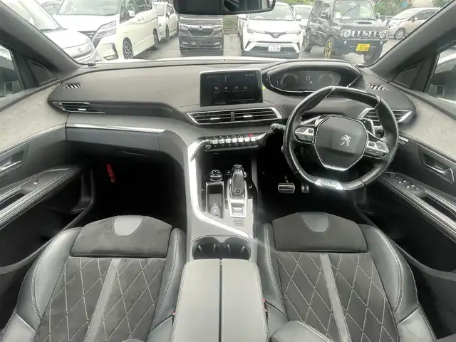 プジョー ５００８ GT ブルーHDi 宮崎県 2019(令1)年 7.3万km パールⅡ 純正ナビ/　AM/FM/BT/バックカメラ/衝突軽減ブレーキ　/レーンキープ　/インテリジェントハイビーム　/ブラインドスポットモニター　/パワーバックドア　/ＥＴＣ車載器　/ドライブレコーダー　/ＬＥＤヘッドライト　/フォグランプ/電動パーキング/スマートキー/プッシュスタート