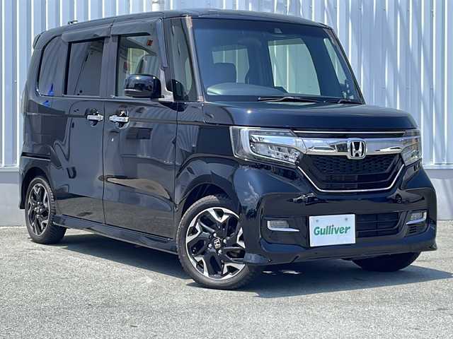 ホンダ Ｎ ＢＯＸ カスタム G L ターボ ホンダセンシング 三重県 2018(平30)年 4.8万km クリスタルブラックパール 社外SDナビ(AM/FM/CD/DVD/TV/BT)/バックカメラ/両側パワースライドドア/ハーフレザーシート/パドルシフト/オートライト/フォグライト/LEDヘッドライト/ビルトインETC/衝突軽減ブレーキ/レーンキープアシスト/横滑り防止/レーダークルーズコントロール/シートリフター/リヤセンサー/ウィンカーミラー/電動格納ミラー