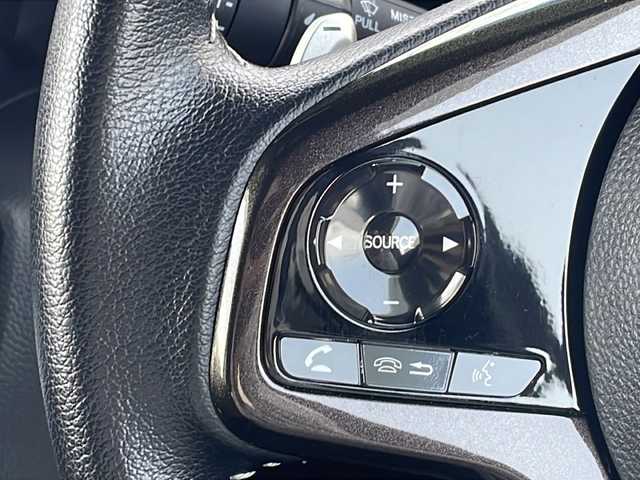 ホンダ Ｎ ＢＯＸ カスタム G L ターボ ホンダセンシング 三重県 2018(平30)年 4.8万km クリスタルブラックパール 社外SDナビ(AM/FM/CD/DVD/TV/BT)/バックカメラ/両側パワースライドドア/ハーフレザーシート/パドルシフト/オートライト/フォグライト/LEDヘッドライト/ビルトインETC/衝突軽減ブレーキ/レーンキープアシスト/横滑り防止/レーダークルーズコントロール/シートリフター/リヤセンサー/ウィンカーミラー/電動格納ミラー