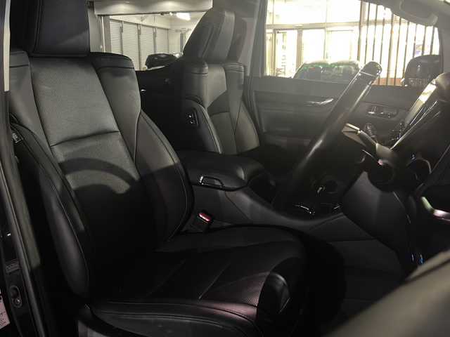 トヨタ アルファード S Cパッケージ 沖縄県 2020(令2)年 5万km スパークリングブラックパールクリスタルシャイン ディスプレイオーディオ(Bluetooth)/プリクラッシュセーフティ/レーダークルーズコントロール/ウィンカーミラー/両側パワースライドドア/パワーバックドア/ＬＥＤヘッドライト/フォグライト/ビルトインＥＴＣ