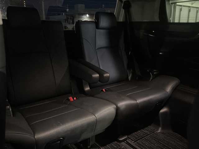 トヨタ アルファード S Cパッケージ 沖縄県 2020(令2)年 5万km スパークリングブラックパールクリスタルシャイン ディスプレイオーディオ(Bluetooth)/プリクラッシュセーフティ/レーダークルーズコントロール/ウィンカーミラー/両側パワースライドドア/パワーバックドア/ＬＥＤヘッドライト/フォグライト/ビルトインＥＴＣ