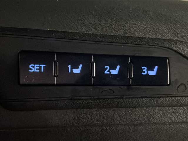 トヨタ アルファード S Cパッケージ 沖縄県 2020(令2)年 5万km スパークリングブラックパールクリスタルシャイン ディスプレイオーディオ(Bluetooth)/プリクラッシュセーフティ/レーダークルーズコントロール/ウィンカーミラー/両側パワースライドドア/パワーバックドア/ＬＥＤヘッドライト/フォグライト/ビルトインＥＴＣ