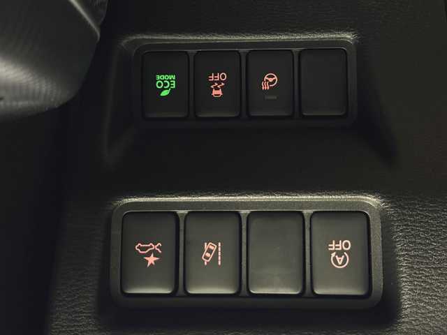 三菱 デリカＤ：５ シャモニー 宮城県 2025(令7)年 0.1千km 黒Ⅱ D:5専用11型ナビゲーション/アルパイン11型ナビ取付パッケージ＋リアモニター取付パッケージ/登録未使用車/４ＷＤ/全方位カメラ/レーダークルーズコントロール/衝突被害軽減システム/レーンキープアシスト/横滑り防止装置/ハーフレザー/前席シートヒーター/運転席パワーシート/パドルシフト/ステアリングヒーター/パワーバックドア/両側パワースライドドア/純正18インチＡＷ/純正LEDヘッドライト