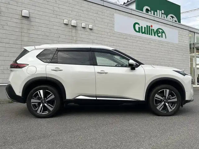 日産 エクストレイル G e－4ORCE 山形県 2023(令5)年 5万km ブリリアントホワイトパール 4WD/アダプティブクルーズ/純正12.3インチナビ/フルセグTV/FM/AM/BT/プロパイロット/シートヒーター/前後ドライブレコーダー/インテリジェントトレースコントロール/アドバンスヒルディセントコントロール/車線逸脱防止支援システム/後側方衝突防止支援システム/LEDヘッドライト/オートライト/オートハイビーム/電動パーキングブレーキ/パワーシート/パワーバックドア/パーキングアシスト/ETC/純正19インチAW