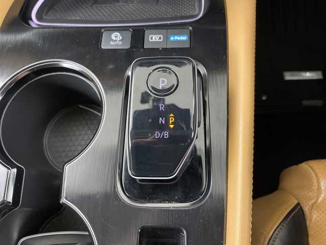 日産 エクストレイル G e－4ORCE 道央・札幌 2023(令5)年 5万km ブリリアントホワイトパール ・4WD/・プロパイロット/・純正12.3インチナビ/・フルセグTV/FM/AM/BT/・アラウンドビューモニター/・前後ドライブレコーダー/・インテリジェントトレースコントロール/・アドバンスヒルディセントコントロール/・車線逸脱防止支援システム/・後側方衝突防止支援システム/・LEDヘッドライト/・オートライト/オートハイビーム/・ブラウンレザーシート/・シートヒーター/・メモリーパワーシート/・ステアリングヒーター/・パワーバックドア/・パーキングアシスト/・ETC/・純正19インチAW