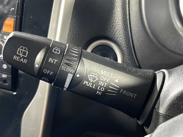 日産 デイズ HWS X Vセレ +SeftyⅡ 沖縄県 2015(平27)年 8万km ブラック 県外仕入 /禁煙車 /純正ナビ(Bluetooth/TV/ラジオ/CD/DVD/USB)/アラウンドビューモニター /エマージェンシーブレーキ /踏み間違衝突防止アシスト /アイドリングストップ /VDC (車両挙動安定化システム)/アイドリングストップ/純正フロアマット/純正ドアバイザー/革巻きステアリング/純正14インチAW/HIDヘッドライト