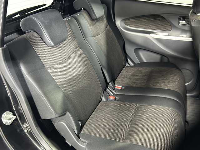 日産 デイズ HWS X Vセレ +SeftyⅡ 沖縄県 2015(平27)年 8万km ブラック 県外仕入 /禁煙車 /純正ナビ(Bluetooth/TV/ラジオ/CD/DVD/USB)/アラウンドビューモニター /エマージェンシーブレーキ /踏み間違衝突防止アシスト /アイドリングストップ /VDC (車両挙動安定化システム)/アイドリングストップ/純正フロアマット/純正ドアバイザー/革巻きステアリング/純正14インチAW/HIDヘッドライト