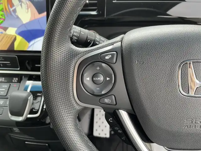 ホンダ ステップワゴン eHEVモデューロX ホンダS 三重県 2020(令2)年 5万km プラチナホワイトパール 登録時49297km/禁煙車/ハーフレザーシート/純正フリップダウンモニター/純正10インチナビ/（AM/FM/TV/Bluetooth/CD/DVD/HDMI）/フルセグTV/バックカメラ/ビルトインETC2.0/純正ドライブレコーダー/レーダークルーズコントロール/ステアリングスイッチ/パドルシフト/オートライト/両側パワースライドドア/シートヒーター/衝突軽減システム/レーンキープアシスト/コーナーセンサー/プッシュスタート/純正フロアマット/純正アルミ/スペアキー