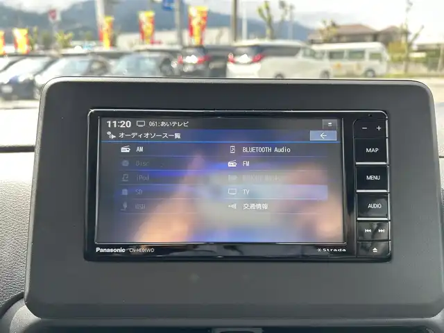 日産 ルークス ハイウェイスター X 愛媛県 2023(令5)年 1.8万km スパークリングレッド/ブラック Strada7型ナビ/全周囲カメラ/左側電動スライドドア/左側ハンズフリースライド/セーフティシールド/衝突被害軽減装置/車線逸脱防止装置/クリアランスソナー/リアサーキュレーター/アイドリングストップ/LEDヘッドライト/ステアリングリモコン/純正ドアバイザー/フロアマット/電格ミラー/シガーソケット/ヘッドライトレベライザー/現状サマー(純正AW)(155/65/R14)/YOKOHAMA BleEarth-GT AE51/禁煙車