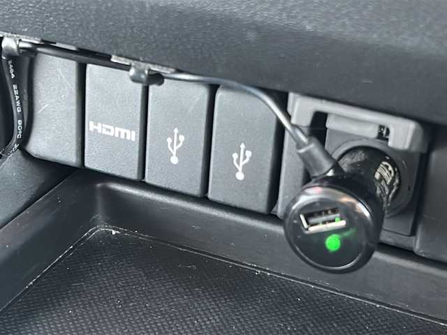 ホンダ オデッセイ アブソルート アドバンス 広島県 2015(平27)年 8.3万km ホワイトオーキッドパール 禁煙車/OP18インチアルミホイール/ホンダセンシング/・衝突軽減ブレーキ〈CMBS〉/・誤発進抑制機能/・路外逸脱抑制機能/・渋滞追従機能付ACC〈アダプティブ・クルーズ・コントロール〉/・LKAS〈車線維持支援システム〉/・先行車発進お知らせ機能/・標識認識機能/純正メーカーナビ/・フルセグ/・CD/DVD/・HDMI/USB/純正フリップダウンモニター（VM-155EN）/マルチビューカメラシステム/スマートパーキングアシスト/革巻きステアリング/ステアリングスイッチ/パドルシフト/LEDヘッドライト/フォグランプ/LED室内灯/コンフォートビューパッケージ/両側パワースライドドア/パワーシート/コンビシート/2列目プレミアムクレードルシート/スマートキー/プッシュスタート/スペアキー/前ドライブレコーダー/ETC/W+サイド+カーテンエアバック