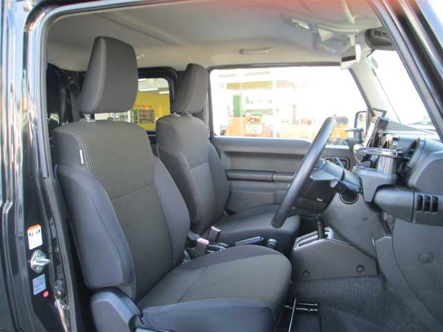 スズキ ジムニー XL 千葉県 2019(令1)年 2.8万km ブルーイッシュブラックパール3 ワンオーナー/純正SDナビ、フルセグTV(キャンセラー有)/バックカメラ/純正オーディオ【DVD/CD/BT/SD】/デュアルセンサーブレーキサポート/車線逸脱防止警報/ヘッドライトレベライザー/前席シートヒーター/ビルトインETC/スペアキー/取扱説明書/ナビ取扱説明書/新車時保証書