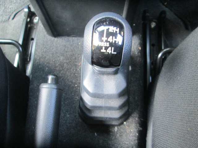 スズキ ジムニー XL 千葉県 2019(令1)年 2.8万km ブルーイッシュブラックパール3 ワンオーナー/純正SDナビ、フルセグTV(キャンセラー有)/バックカメラ/純正オーディオ【DVD/CD/BT/SD】/デュアルセンサーブレーキサポート/車線逸脱防止警報/ヘッドライトレベライザー/前席シートヒーター/ビルトインETC/スペアキー/取扱説明書/ナビ取扱説明書/新車時保証書