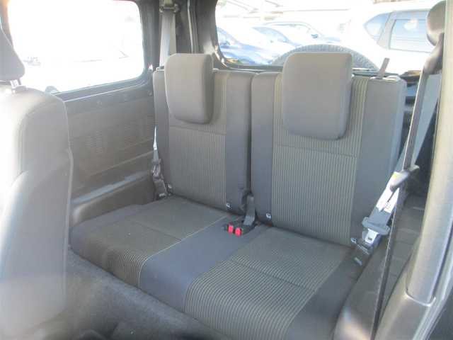 スズキ ジムニー XL 千葉県 2019(令1)年 2.8万km ブルーイッシュブラックパール3 ワンオーナー/純正SDナビ、フルセグTV(キャンセラー有)/バックカメラ/純正オーディオ【DVD/CD/BT/SD】/デュアルセンサーブレーキサポート/車線逸脱防止警報/ヘッドライトレベライザー/前席シートヒーター/ビルトインETC/スペアキー/取扱説明書/ナビ取扱説明書/新車時保証書